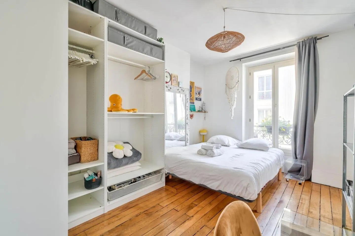 Lovely 1Br Flat Near Voltaire Metro Station Paris